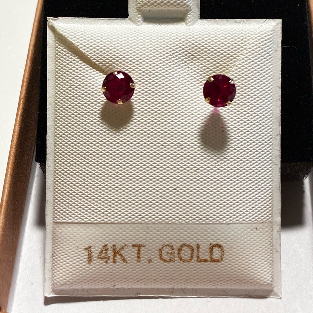 14K Yellow Gold Round Cubic Zirconia Stud Earrings, red stone